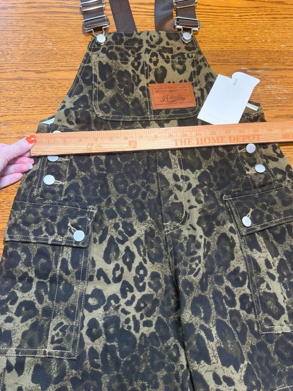 Aelfric Eden leopard print short overalls -S